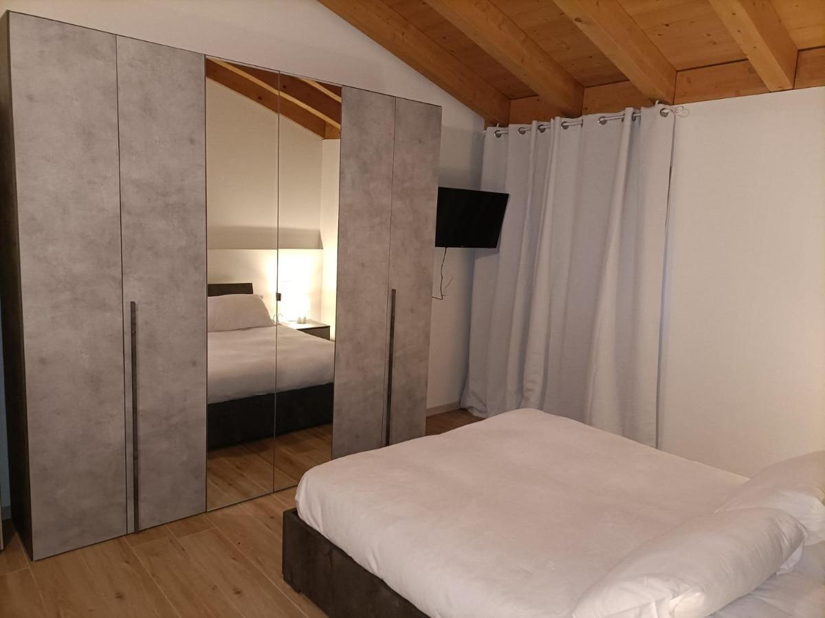 B&B In Fattoria Berzo San Fermo Eksteriør billede