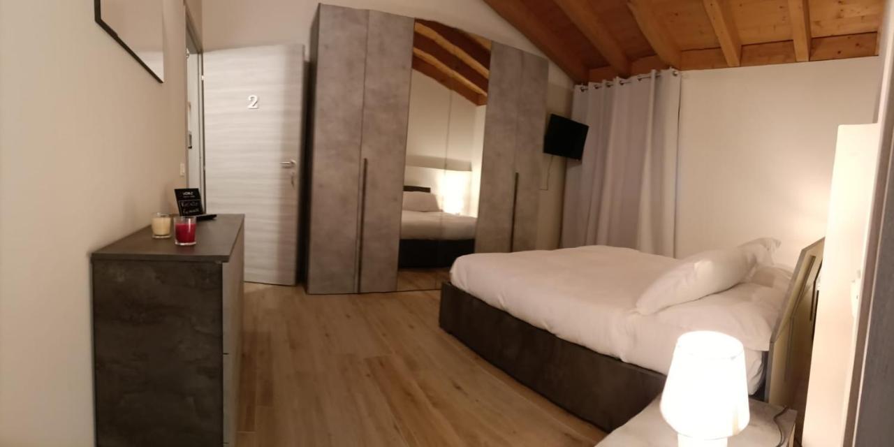 B&B In Fattoria Berzo San Fermo Eksteriør billede
